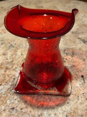 Blenko Glass Co. Handblown Scarlet Red Crackle Glass 5.50”Flared Rim Vase MCM